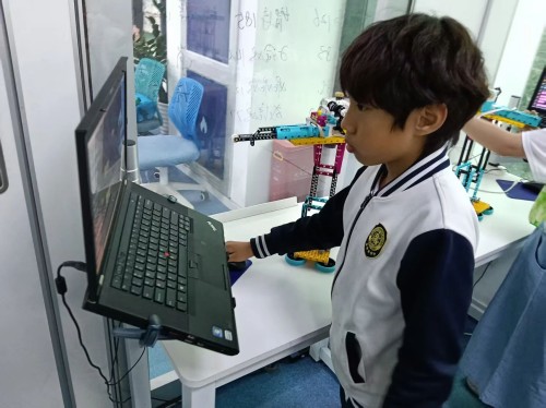 北京市忠德學校學子獲獎