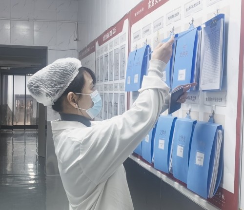 北京东方红学校开学第一餐