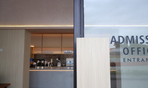 成都市大邑康礼外国语学校