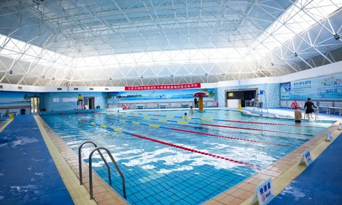 ����������ѧУ