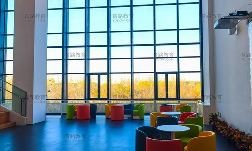 ��������������ѧУ