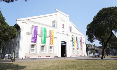 �ɶ��д��ؿ��������ѧУ