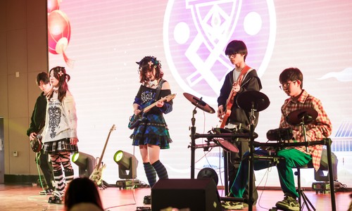 �ɶ��������ѧУ���ʲ�