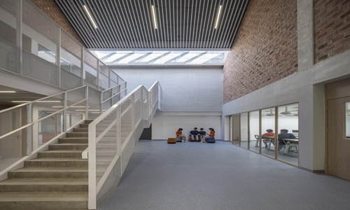 北京市仁泽高级中学