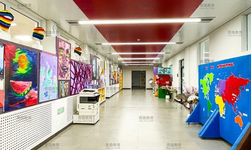 ���Ϲ���˫��ѧУ