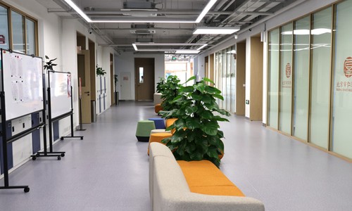 北京市仁泽高级中学