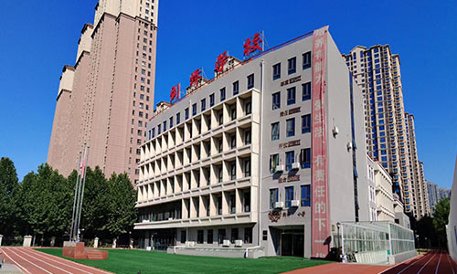 ����������ѧУ