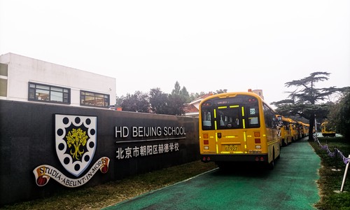 �����г������յ�ѧУ