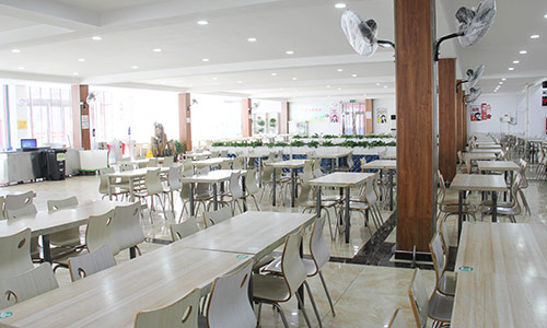 �����в���ѧУ