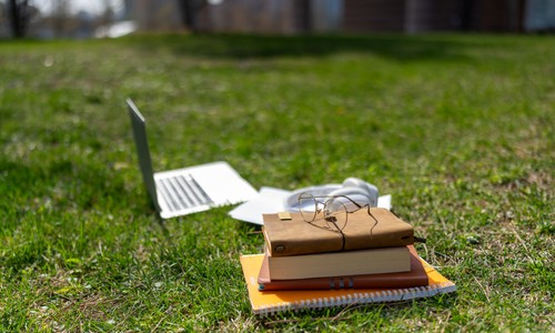 四川文化藝術(shù)學(xué)院