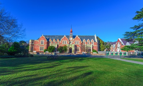 浙江傳媒學(xué)院華策電影學(xué)院