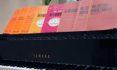 �����ж�������������ʵ��ѧУ