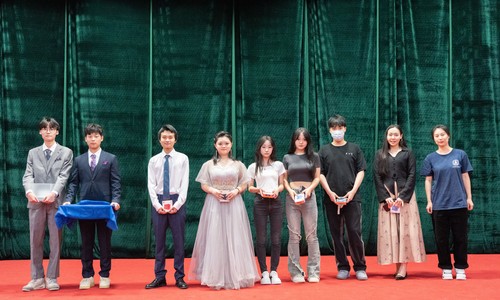 �Ĵ���ѧ������ѧ���ʲ�