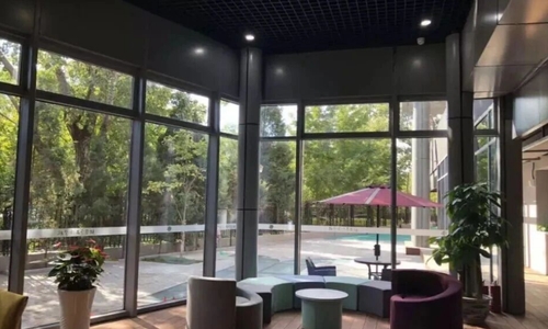 ����������ѧУ