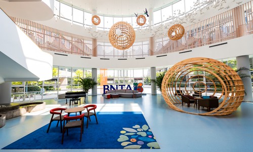 ��������Ӣ��ѧУ(���ڰ�)