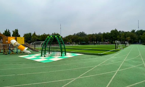 �����г������յ�ѧУ