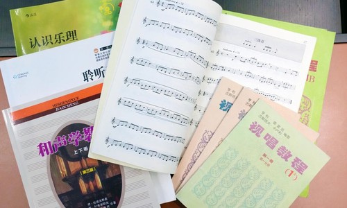 �����ж�������������ʵ��ѧУ