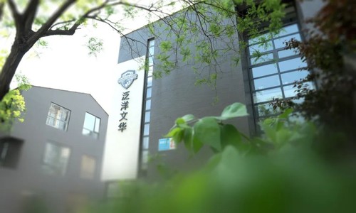 �����Ļ�ѧУ