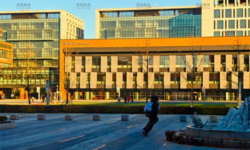 ��������������ѧУ