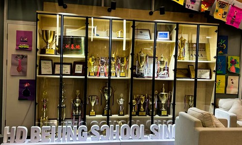 �����г������յ�ѧУ