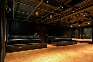 上海燎原双语学校黑匣子教室