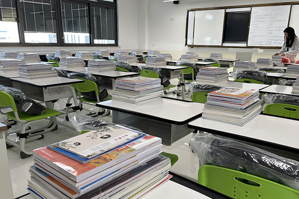 苏州科技城外国语高级中学教室环境