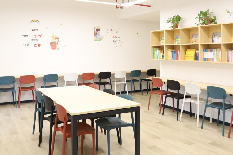 苏州外国语学校吴中校区学生宿舍公共休息区